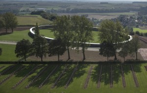 VINCITORE FRANCIA The Ring of Remembrance di Agence d’Architecture Philippe Prost